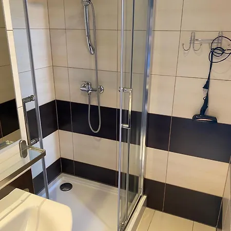 Dorjan - Goscinne Privat bolig Dziwnówek
